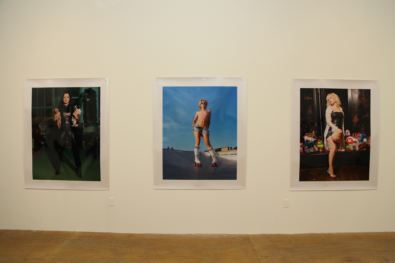 Katrina del Mar, *Girls, Girls, Girls*. Installation view