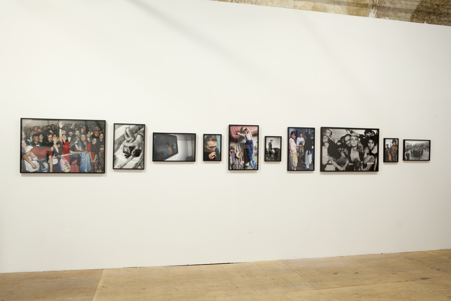 Robin Graubard, *The Hold Up*, Installation View