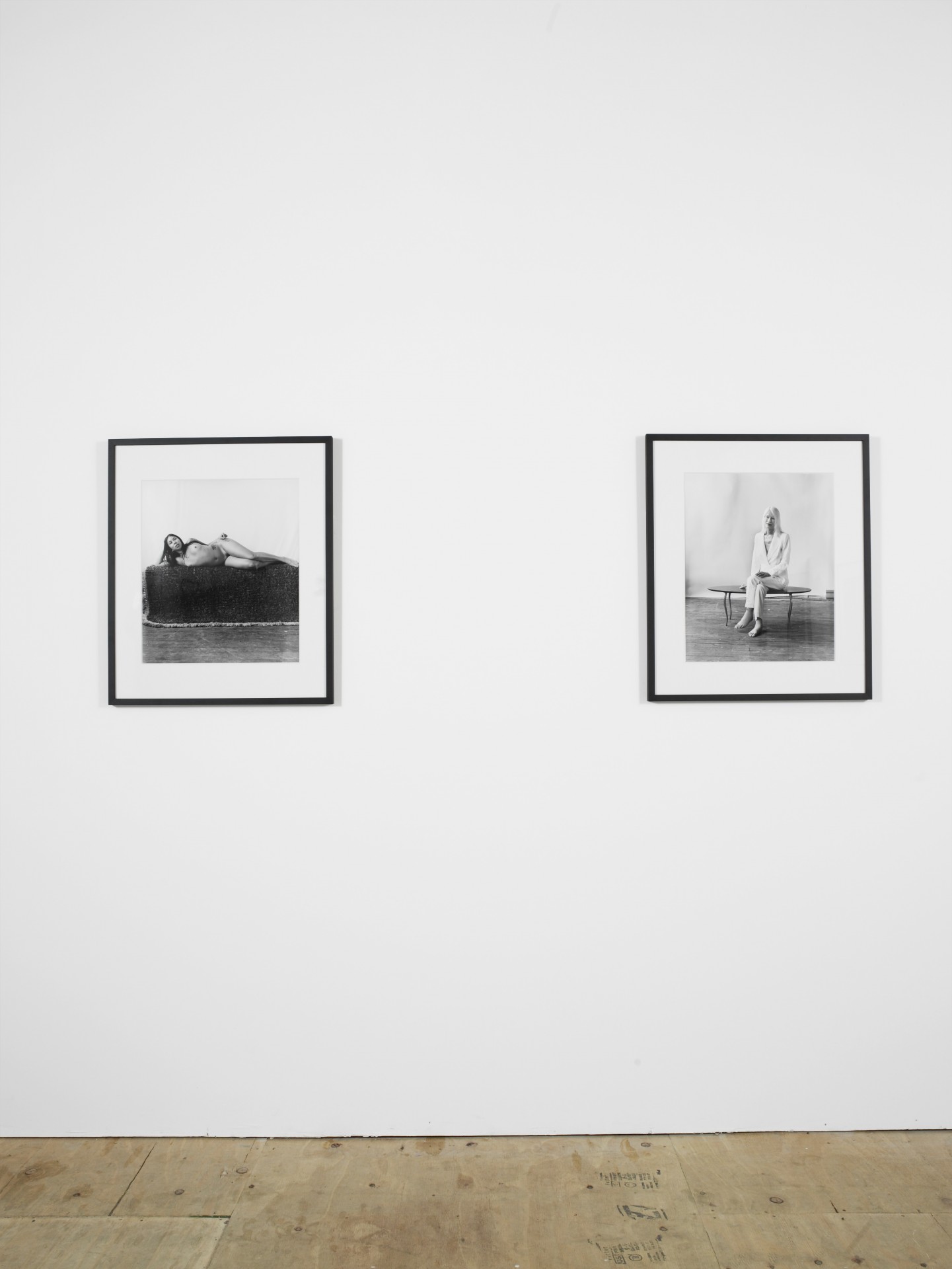 Alice O'Malley, *Viva, NYC, 2001*. Silver gelatin prints. 

*Dr. Julia, NYC, 2000*. Silver gelatin prints. Installation View